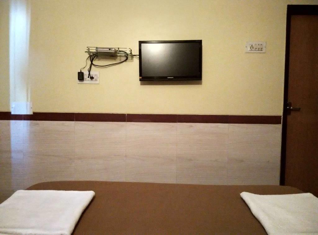 Girija Payyade Hotel Kalyān Dış mekan fotoğraf