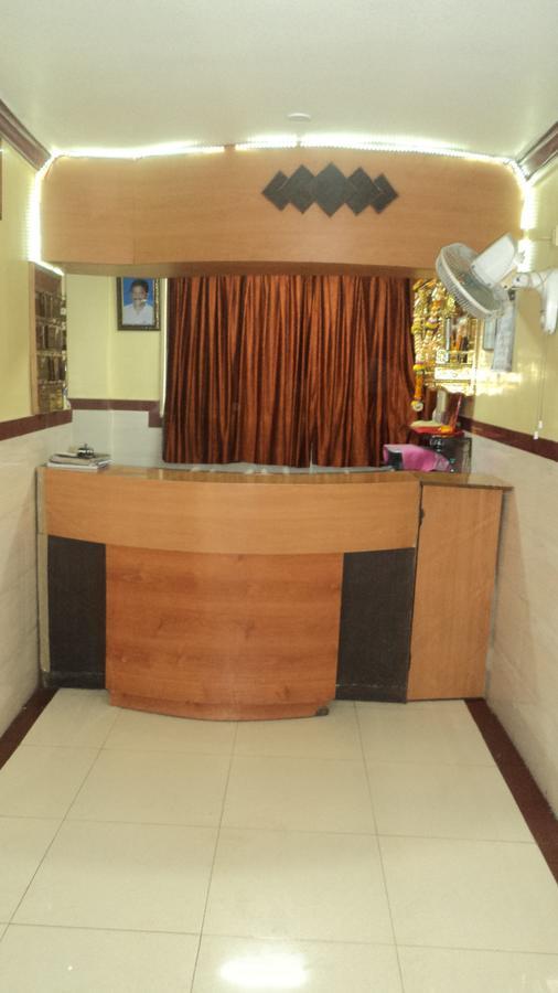 Girija Payyade Hotel Kalyān Dış mekan fotoğraf